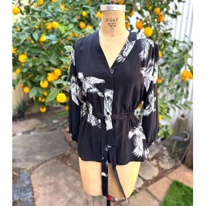 NWT Tucker NYC The Abigale's Party Blouse Mntn Climbing Birds LS Black Silk SZ S
